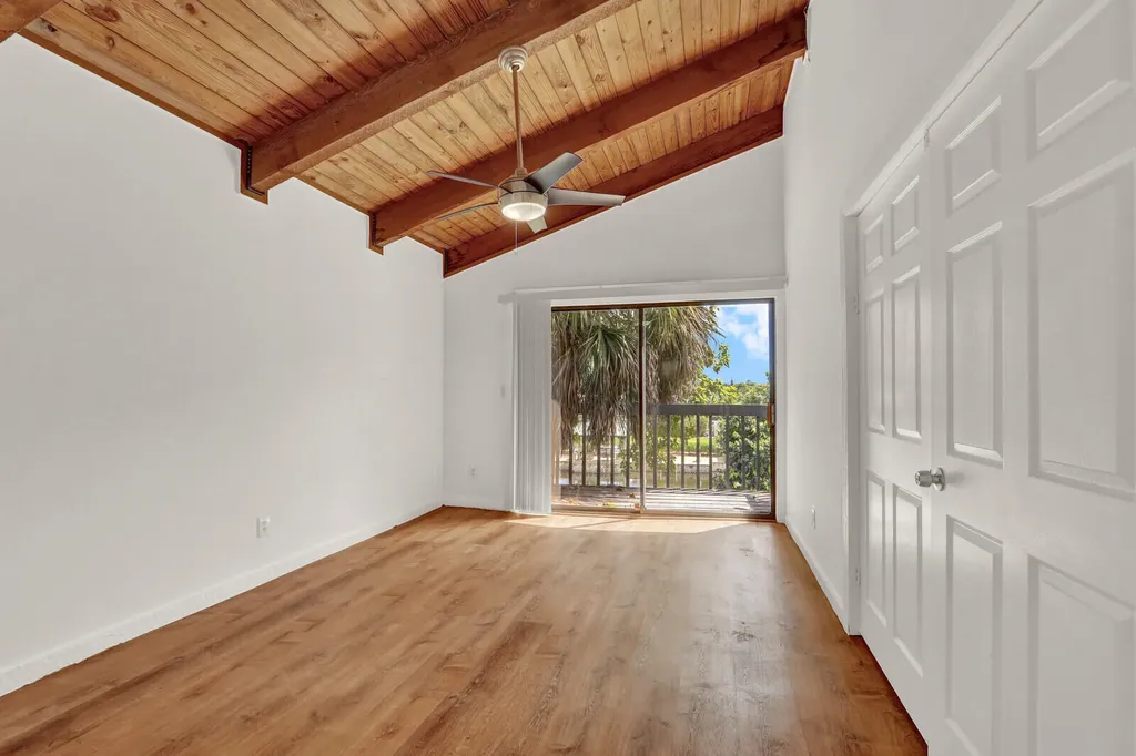 100 Sparrow Drive Royal Palm Beach FL 33411