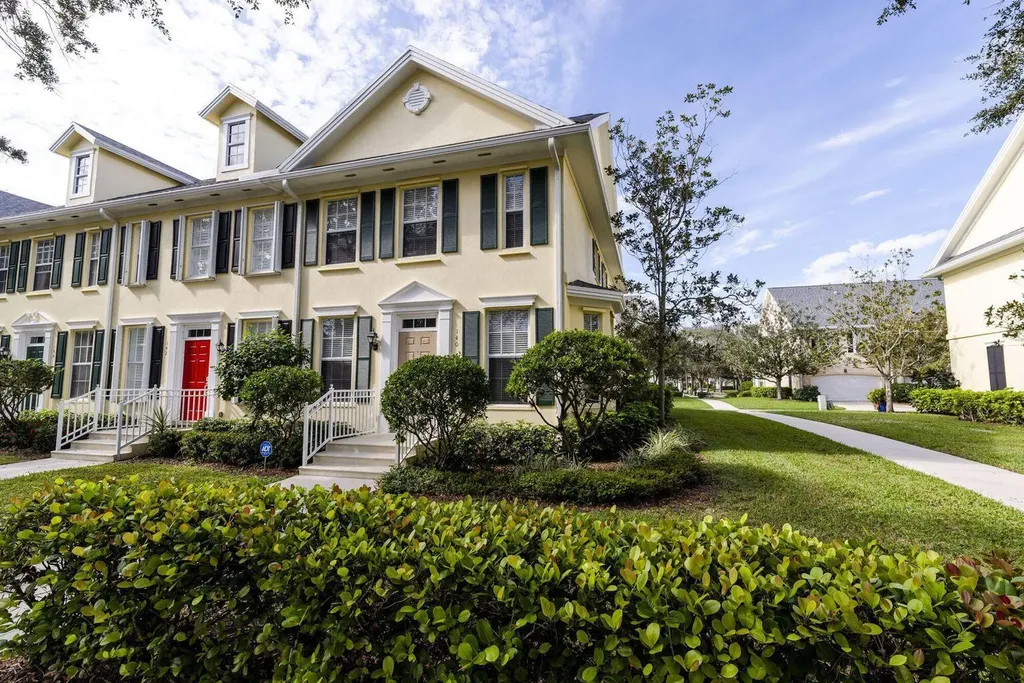 140 Day Lily Drive Jupiter FL 33458