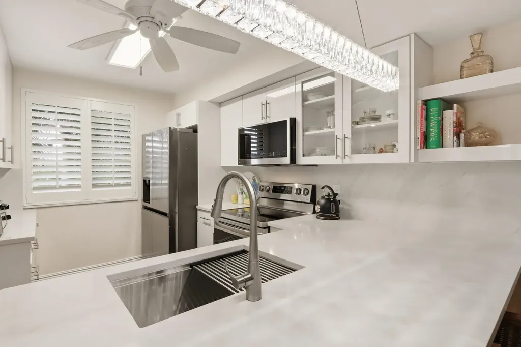6133 Balboa Circle Boca Raton FL 33433