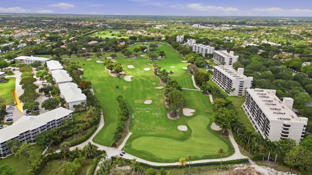 6133 Balboa Circle Boca Raton FL 33433