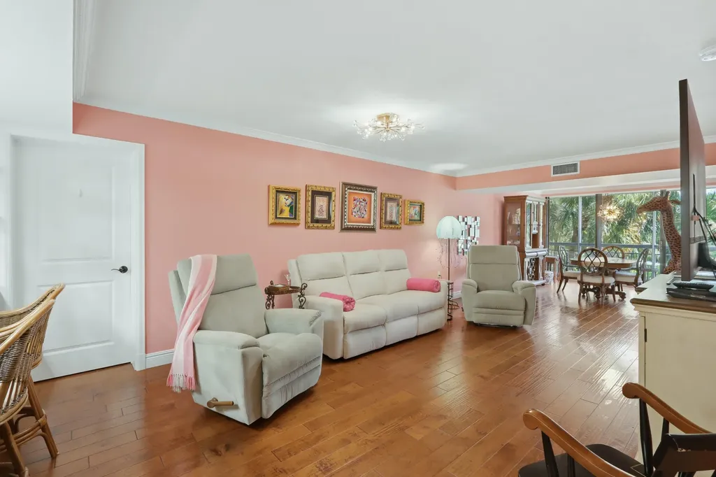 6133 Balboa Circle Boca Raton FL 33433