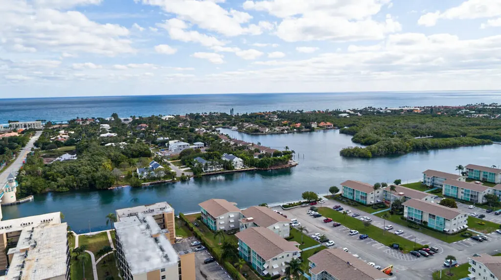 760 E Ocean Avenue Boynton Beach FL 33435
