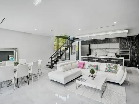 2514 NE 21st Street Fort Lauderdale FL 33305