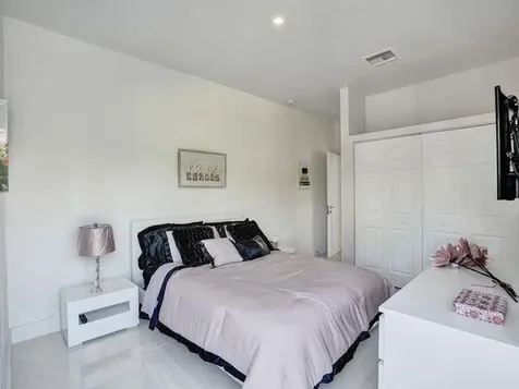 2514 NE 21st Street Fort Lauderdale FL 33305