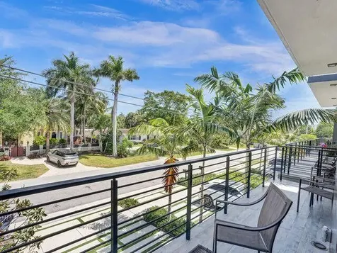 2514 NE 21st Street Fort Lauderdale FL 33305