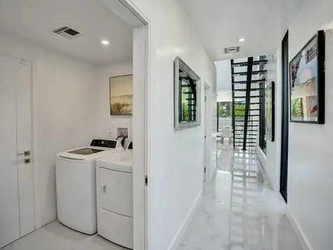 2514 NE 21st Street Fort Lauderdale FL 33305