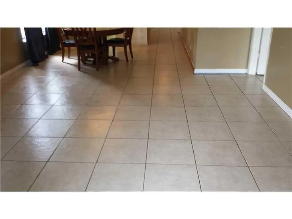 8450 Lagos De Campo Boulevard Tamarac FL 33321