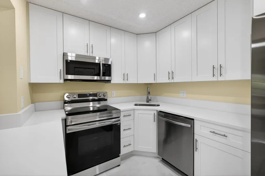 4947 Sable Pine Circle West Palm Beach FL 33417