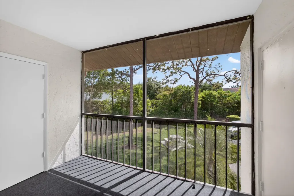 4947 Sable Pine Circle West Palm Beach FL 33417
