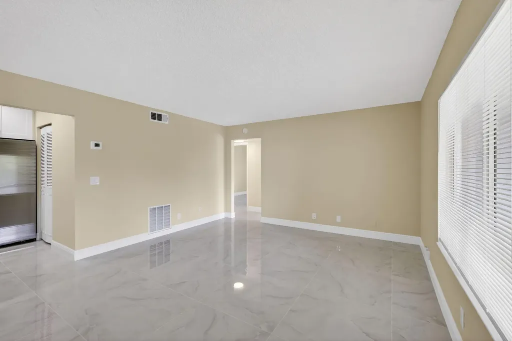 4947 Sable Pine Circle West Palm Beach FL 33417