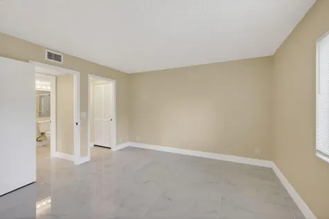 4947 Sable Pine Circle West Palm Beach FL 33417