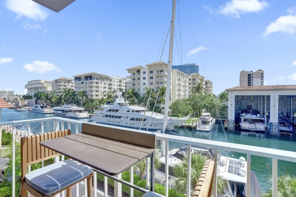 1600 SE 15th Street Fort Lauderdale FL 33316