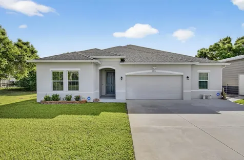 8236 100th Avenue Vero Beach FL 32967