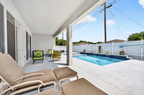 8236 100th Avenue Vero Beach FL 32967