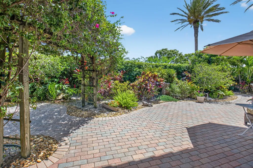 2374 NW 23rd Road Boca Raton FL 33434