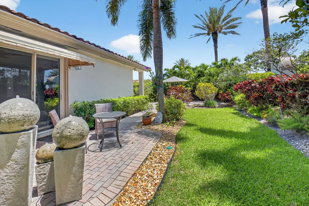 2374 NW 23rd Road Boca Raton FL 33434