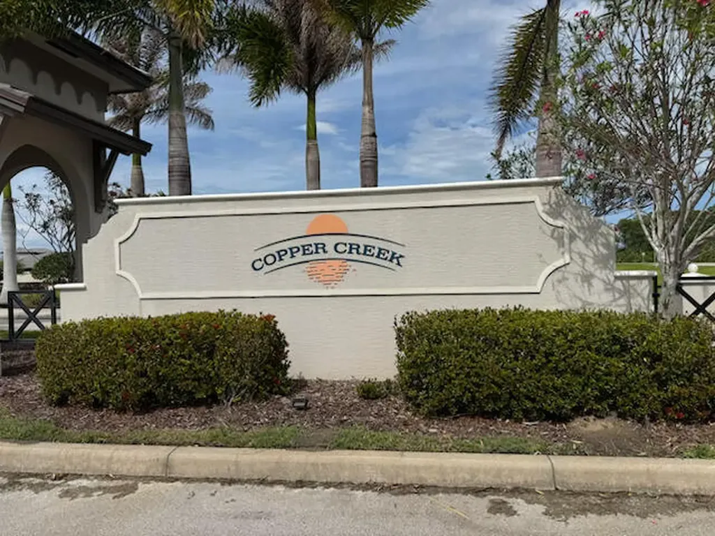 7401 NW Farnsworth Circle NW Port St Lucie FL 34987