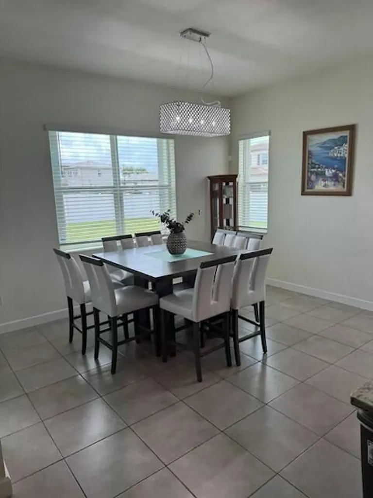7401 NW Farnsworth Circle NW Port St Lucie FL 34987