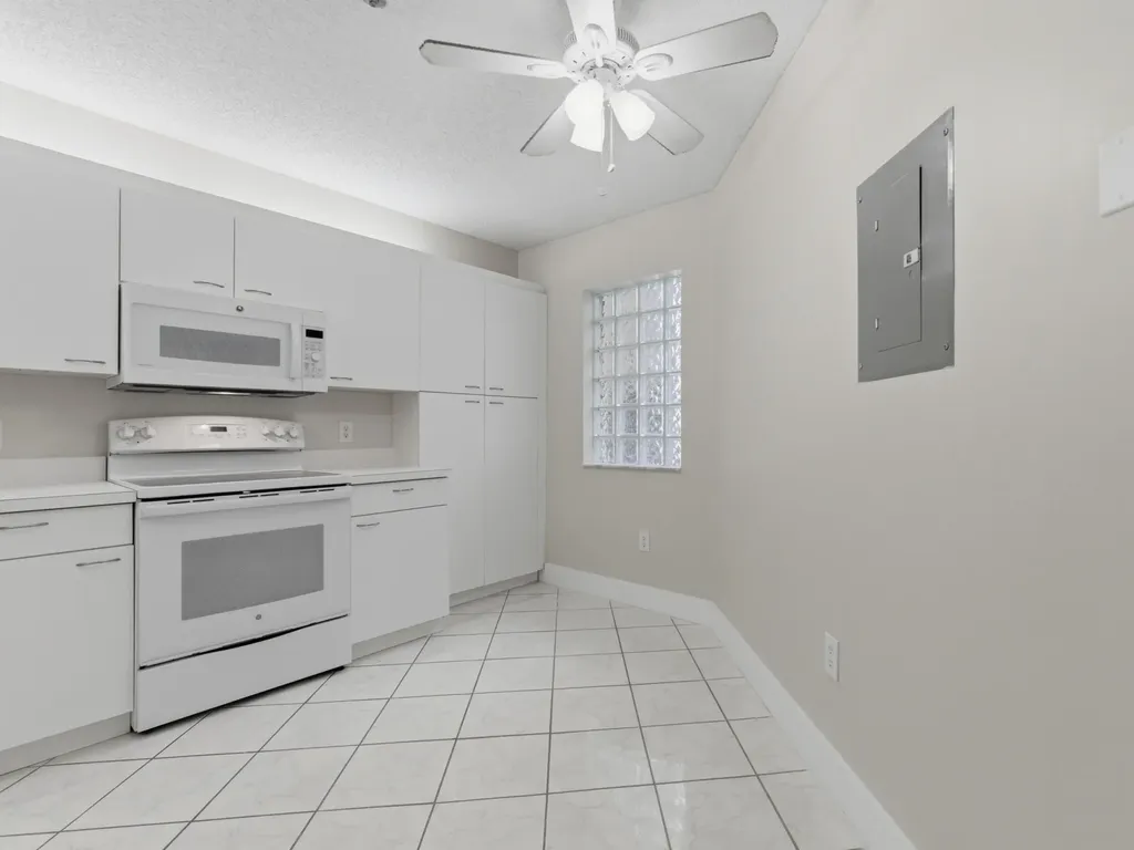5265 Brisata Circle Boynton Beach FL 33437