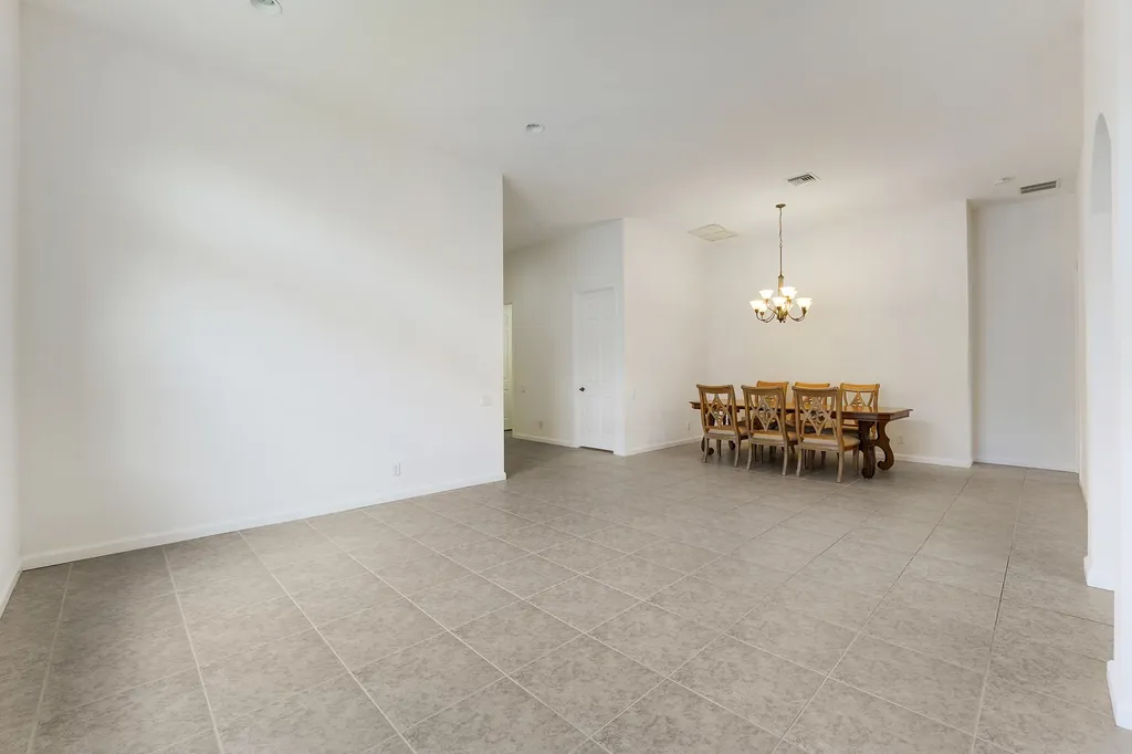 9486 Vercelli Street Lake Worth FL 33467