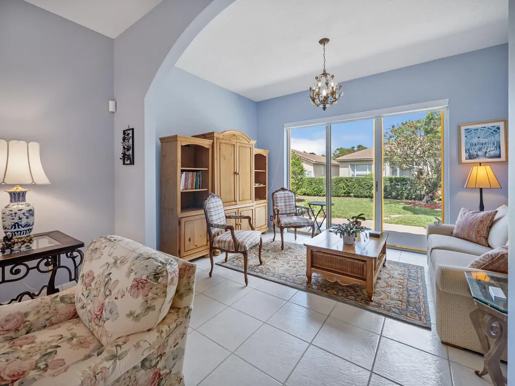 8501 Golden Cypress Court Lake Worth FL 33467