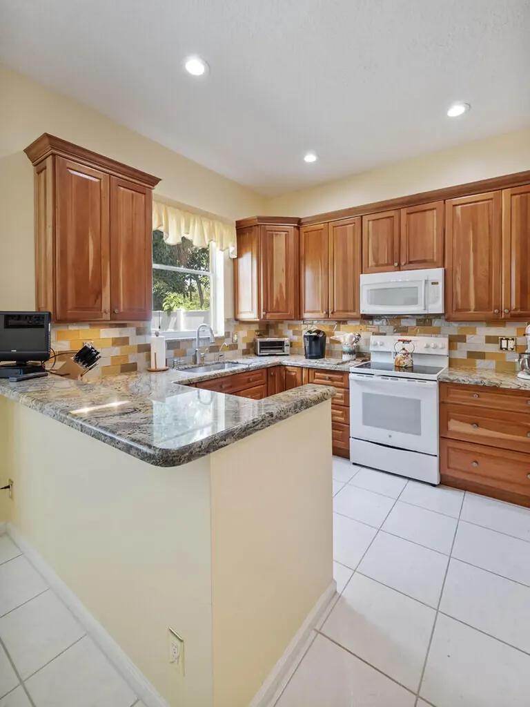 8501 Golden Cypress Court Lake Worth FL 33467