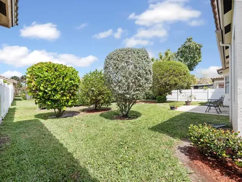 8501 Golden Cypress Court Lake Worth FL 33467