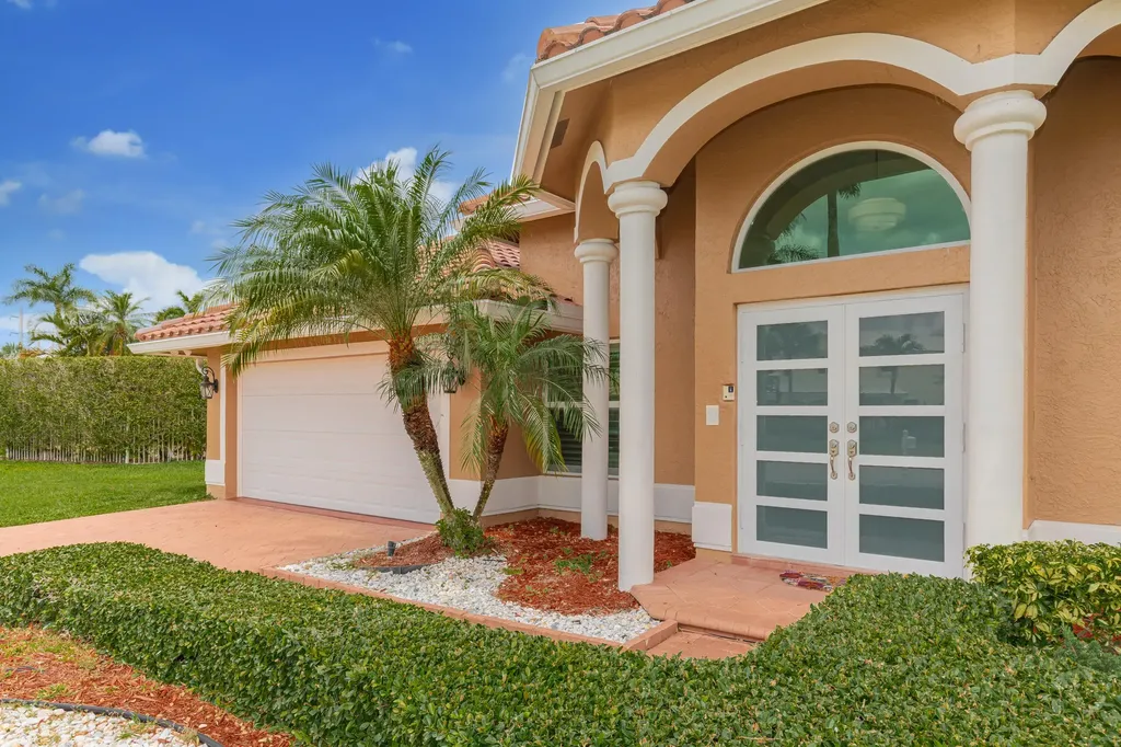10839 Tea Olive Lane Boca Raton FL 33498