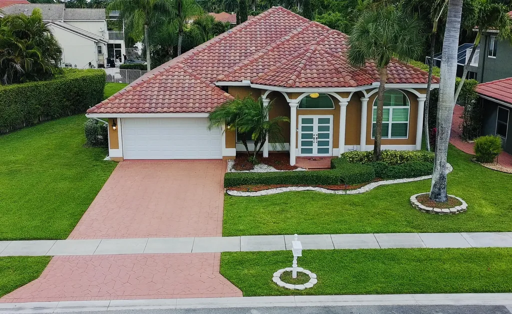 10839 Tea Olive Lane Boca Raton FL 33498