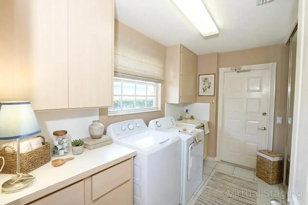1220 NW Bentley Circle Port St Lucie FL 34986
