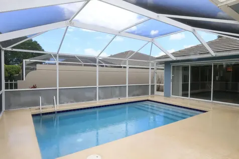 1220 NW Bentley Circle Port St Lucie FL 34986