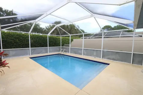 1220 NW Bentley Circle Port St Lucie FL 34986