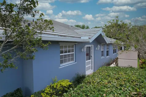 1220 NW Bentley Circle Port St Lucie FL 34986