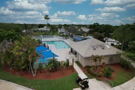 1220 NW Bentley Circle Port St Lucie FL 34986