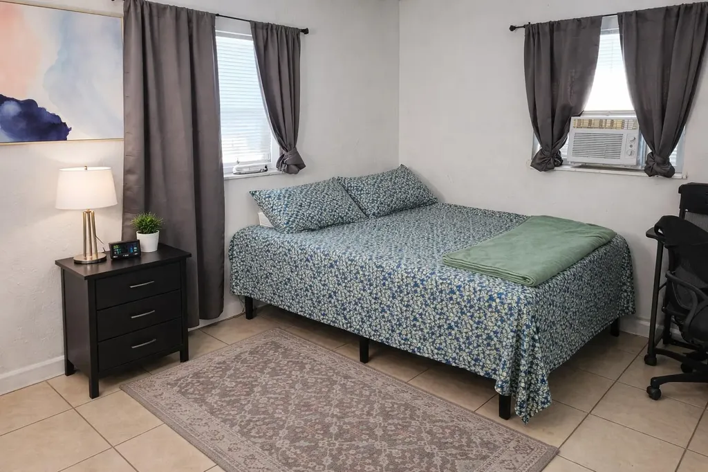 2330 NE 1st Avenue Pompano Beach FL 33060