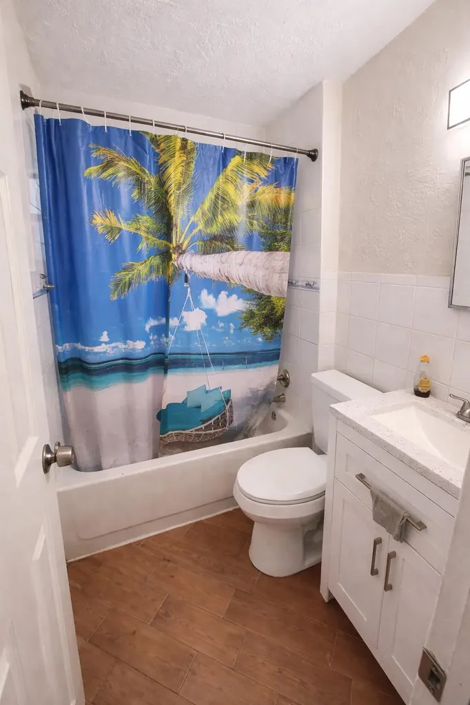 2330 NE 1st Avenue Pompano Beach FL 33060