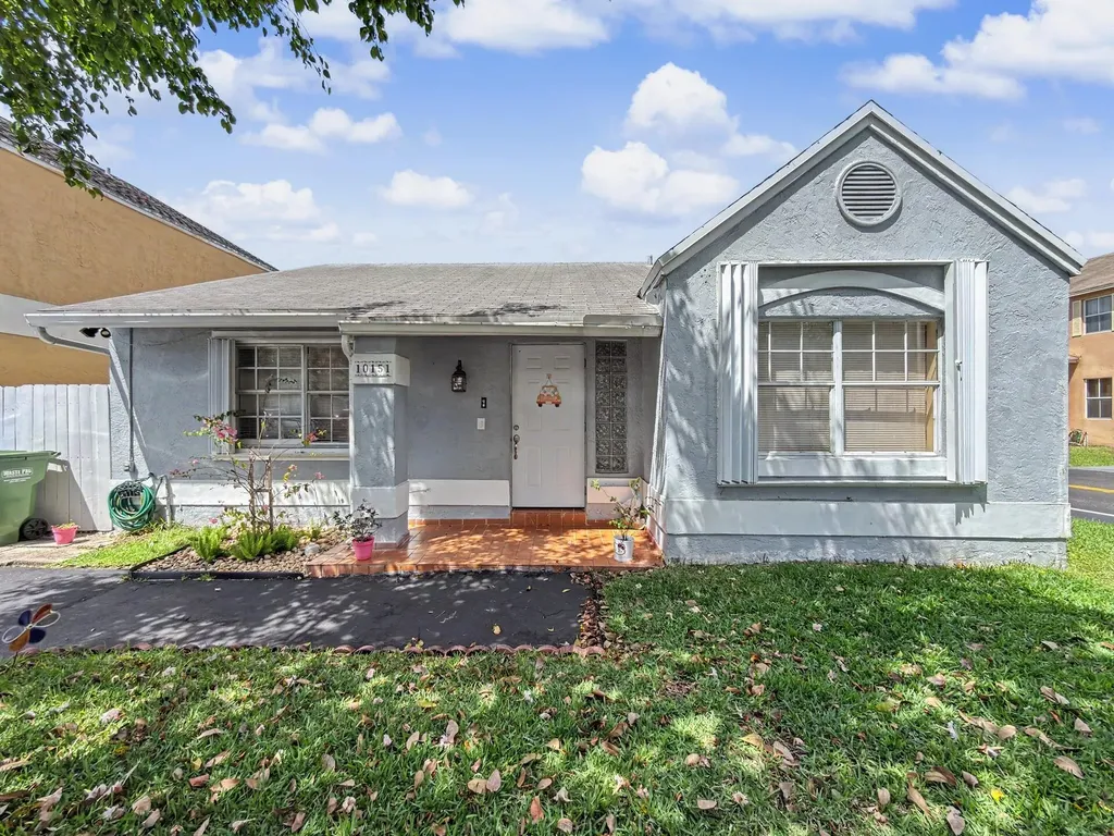 10151 NW 3rd Street Pembroke Pines FL 33026