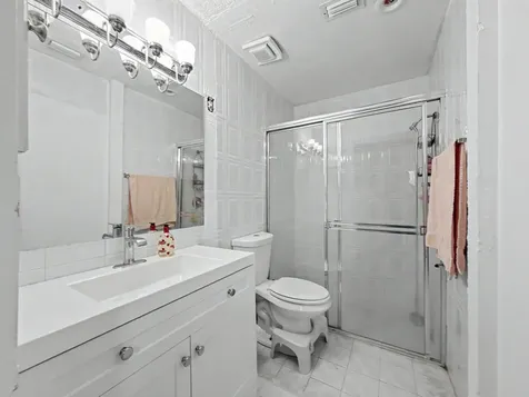10151 NW 3rd Street Pembroke Pines FL 33026