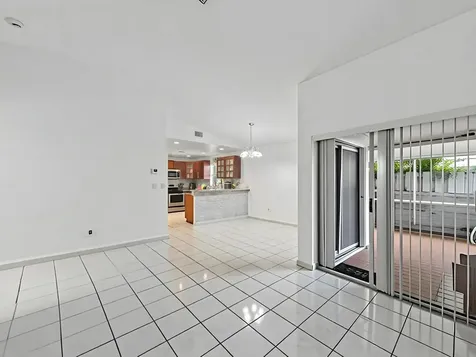 10151 NW 3rd Street Pembroke Pines FL 33026