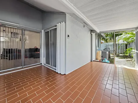 10151 NW 3rd Street Pembroke Pines FL 33026