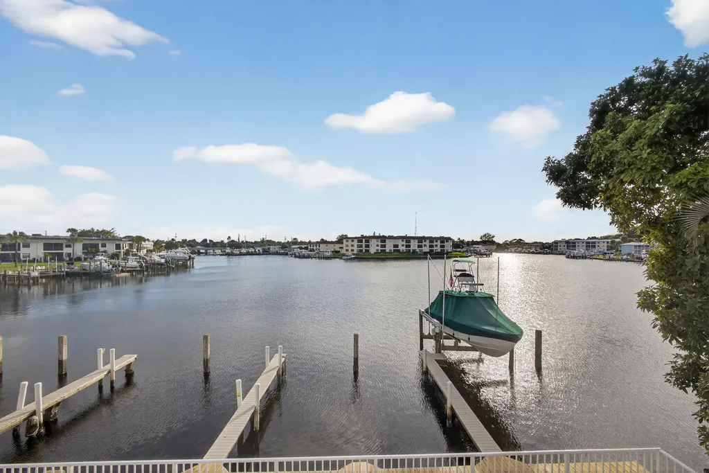 624 Southwind Circle North Palm Beach FL 33408