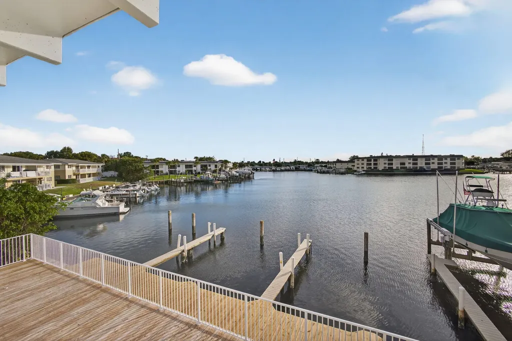 624 Southwind Circle North Palm Beach FL 33408