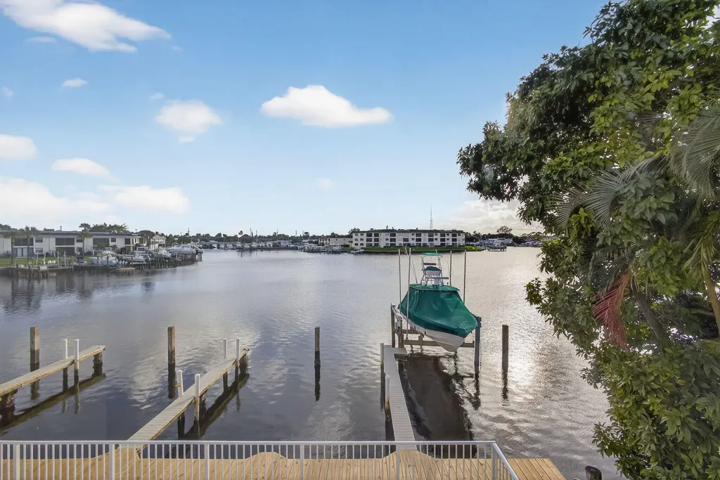 624 Southwind Circle North Palm Beach FL 33408