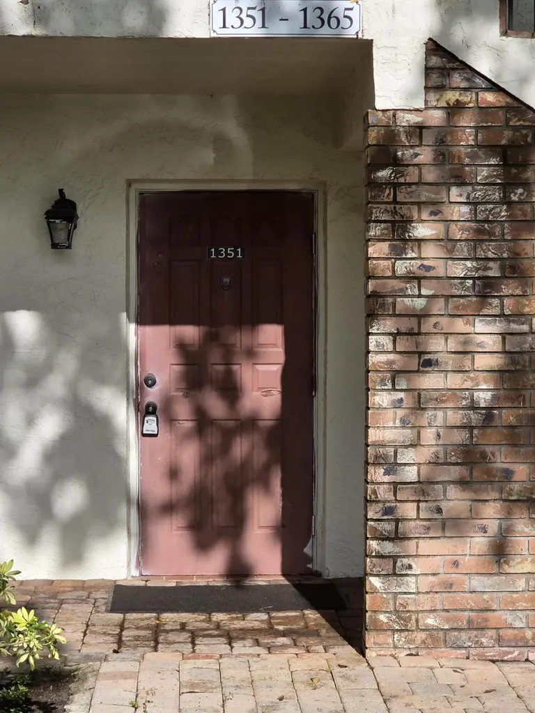 1351 NW 94th Way Coral Springs FL 33071