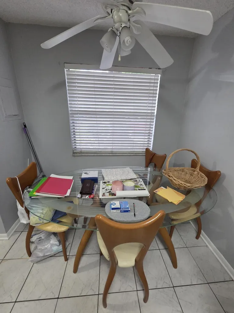 1351 NW 94th Way Coral Springs FL 33071