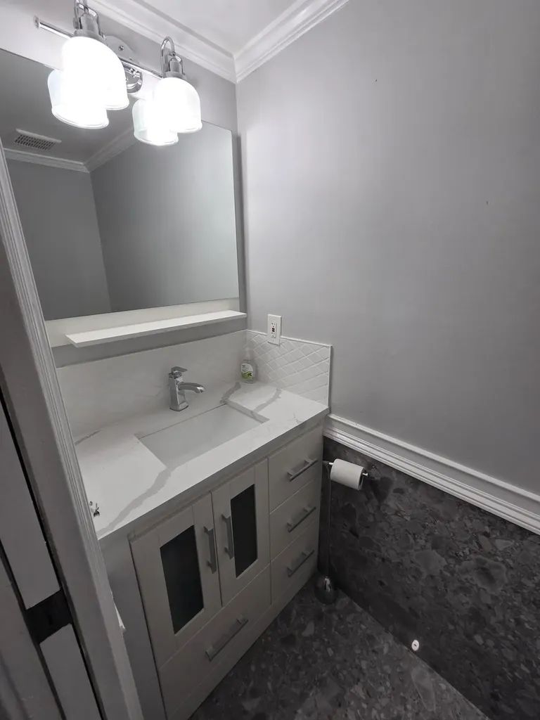 1351 NW 94th Way Coral Springs FL 33071