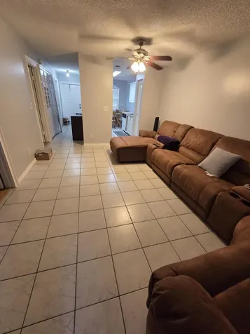 1351 NW 94th Way Coral Springs FL 33071