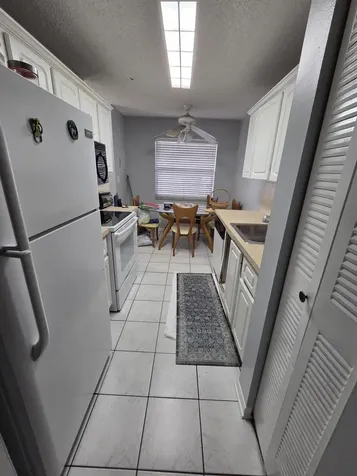 1351 NW 94th Way Coral Springs FL 33071