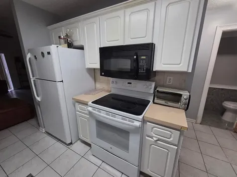 1351 NW 94th Way Coral Springs FL 33071