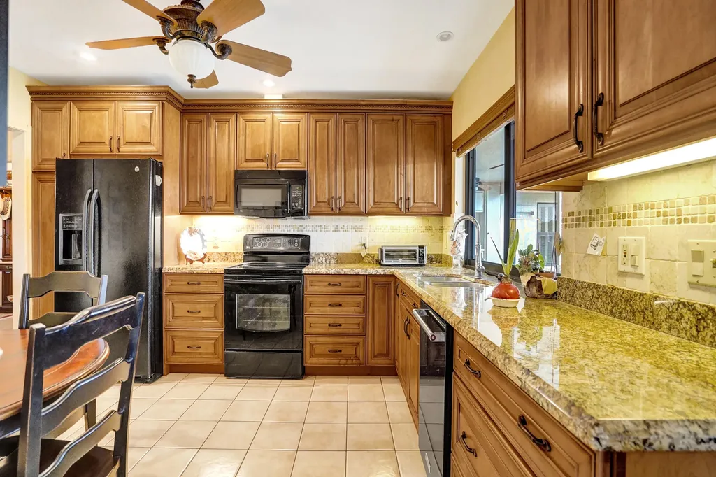 1721 SW 69th Avenue Plantation FL 33317